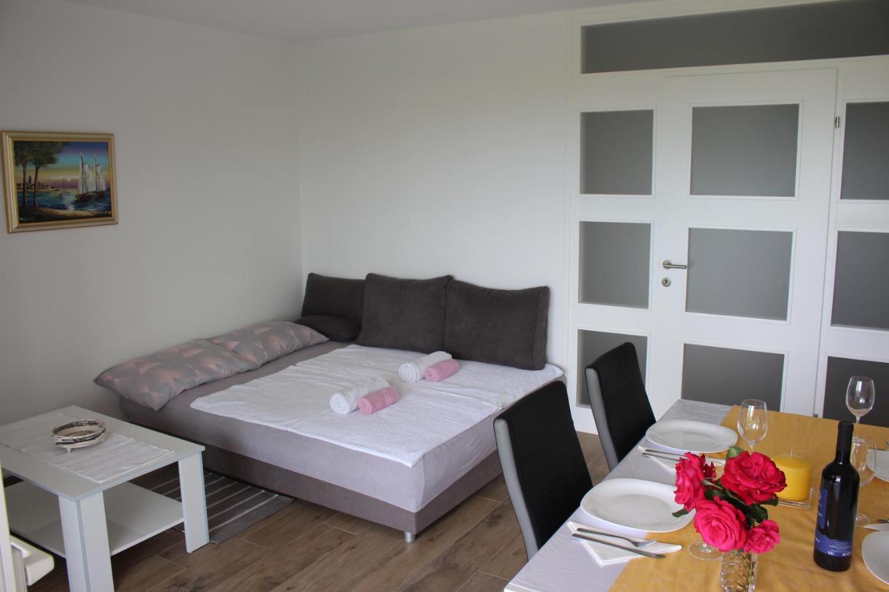Apartments Bonaca רובנסקה מראה חיצוני תמונה